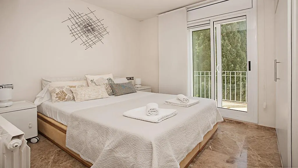 Beach Penthouse Sitges 0*,